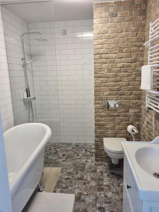 Gallery Balta Apartments Kaunas Luaran gambar